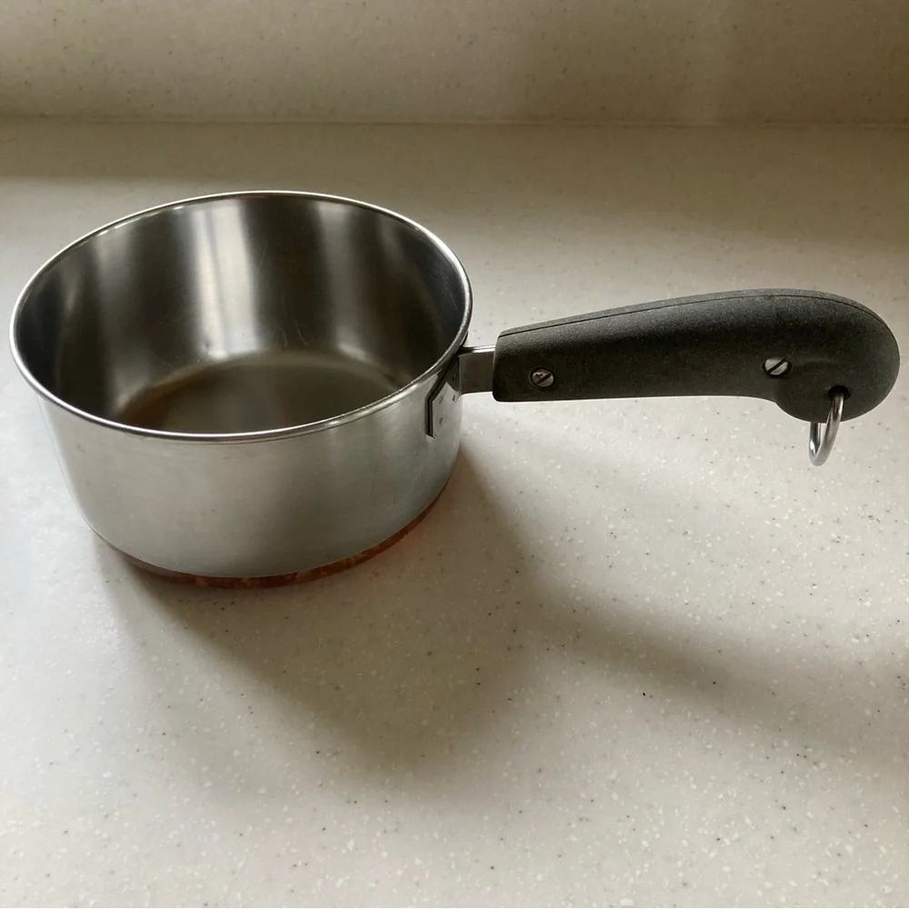 Stainless Steel Copper Bottom Saucepan with Black Handle 1 Quart